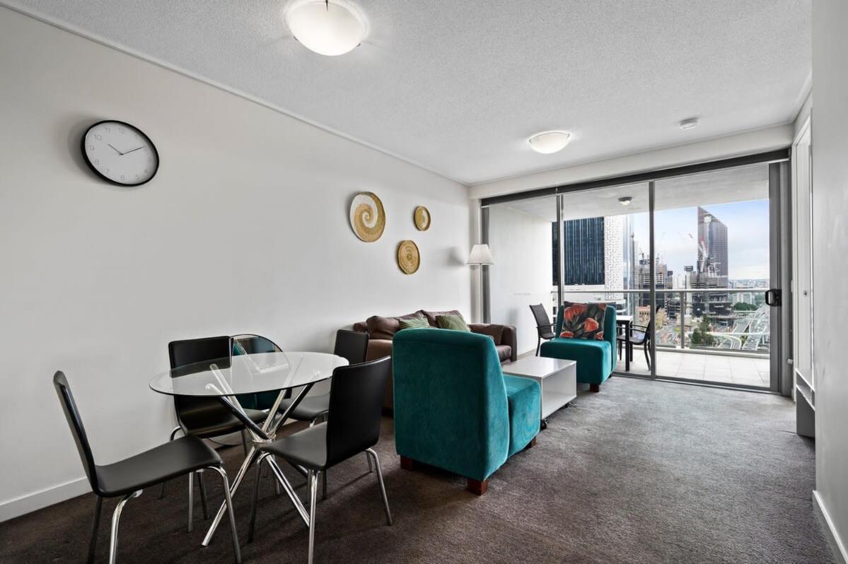 City Living - Brisbane River-View 2 Bedroom Apt Extérieur photo